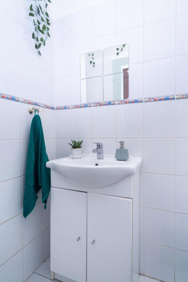 Cozy Boho Apartment, Super Central, Parliament, Netflix Budapest Exterior photo